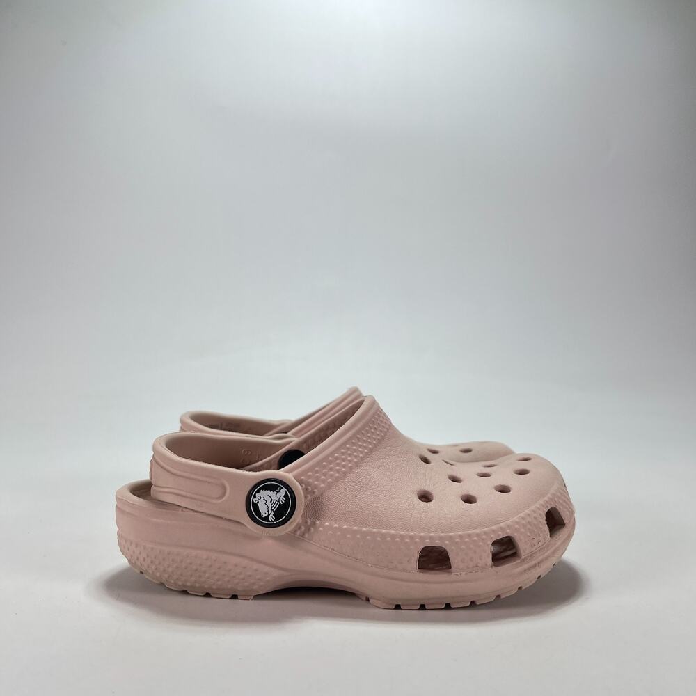 Crocs Classic Clog Pink Milk Lightweight Casual Comfort Slip On Shoes Kids Sz 9